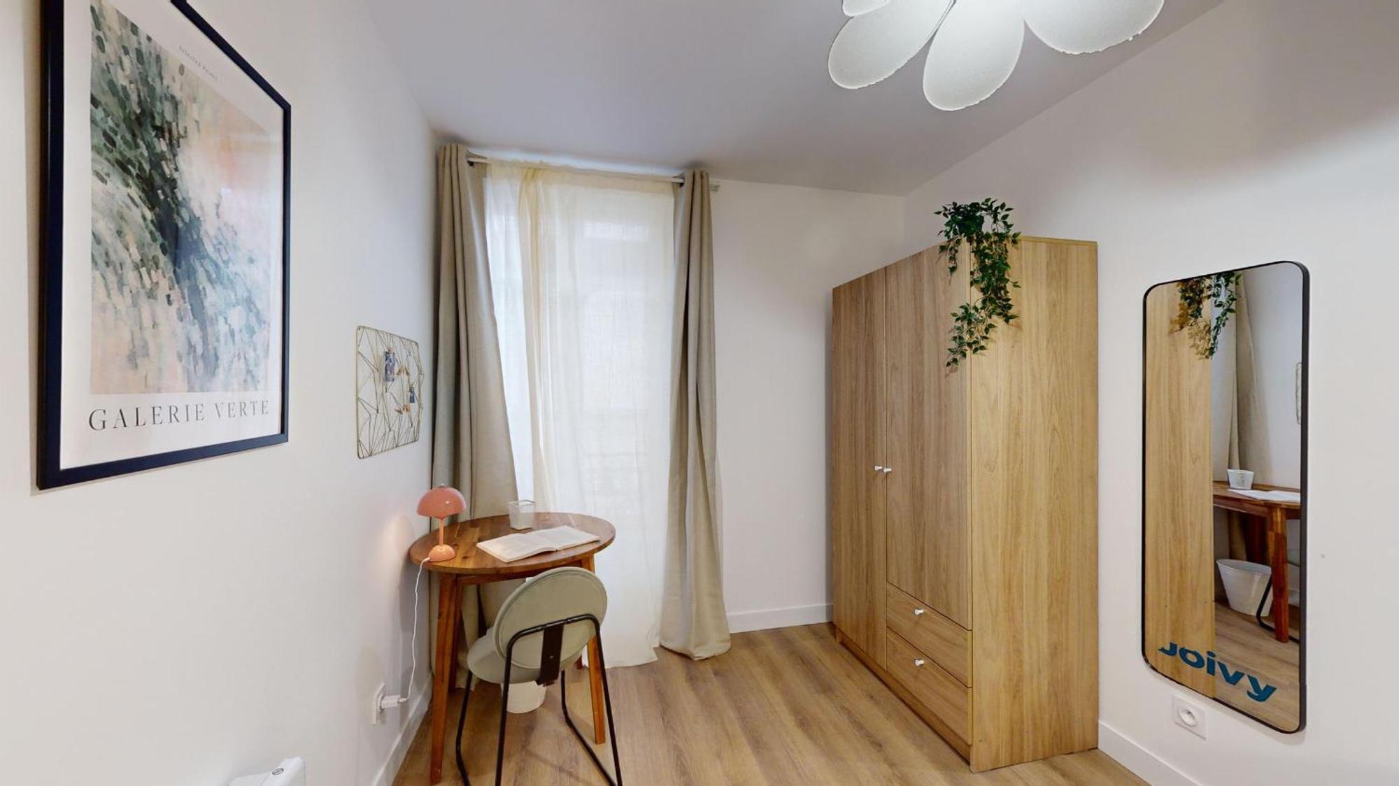 Charming Parisian - Canal Saint-martin Appartement *
